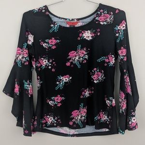Hot Kiss bell sleeve top